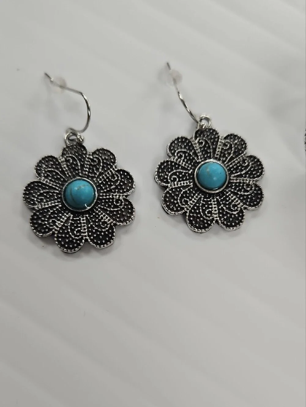 Turquoise Silver Flower Drop Earrings and Ring Set